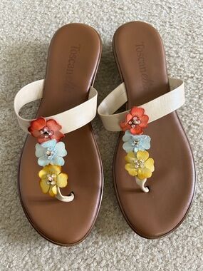 Toscanella Tan Leather Floral Sandals sz 8